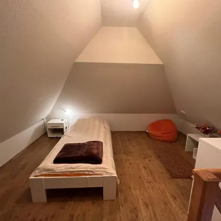 Brise - Ahabs Kajuete